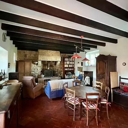 Сasa de vacaciones Charmante Maison De Pecheur 6p, A Pied De La
